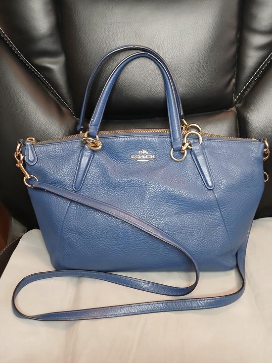 Coach Handbags - Coach Kelsey Blue Pebbled Leather Satchel with Removable Strap